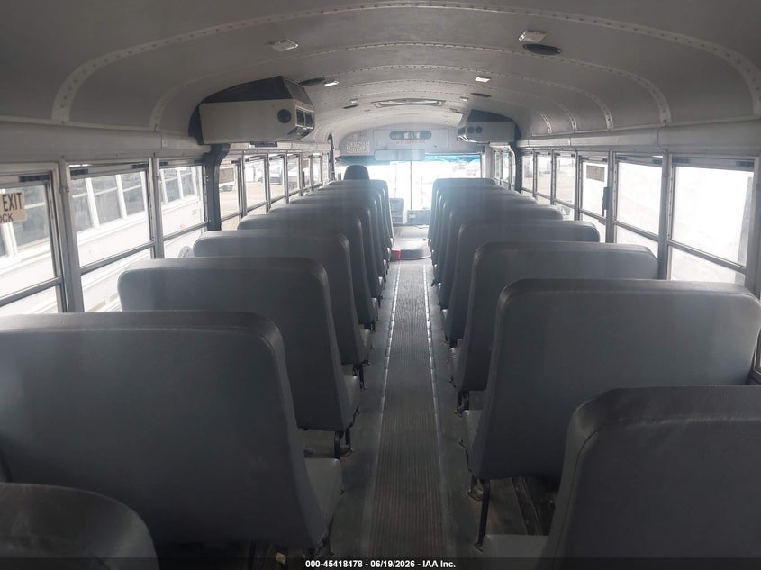 2013 Thomas Transit bus VIN 1T88S2E23D1155238 IAAI salvage auction — SIDE, Sf97 (Texas), sold $16,950 on 2026-08-04 (photo 8)