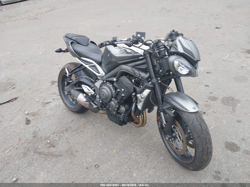 2022 Triumph motorcycle Street VIN SMTA544D4NTAY3453 — IAAI salvage auction photo