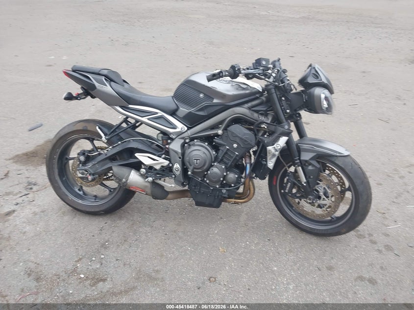 2022 Triumph motorcycle Street VIN SMTA544D4NTAY3453 IAAI salvage auction — FRONT END, Mv-907A (New York), sold $2,225 on 2026-07-08 (photo 8)