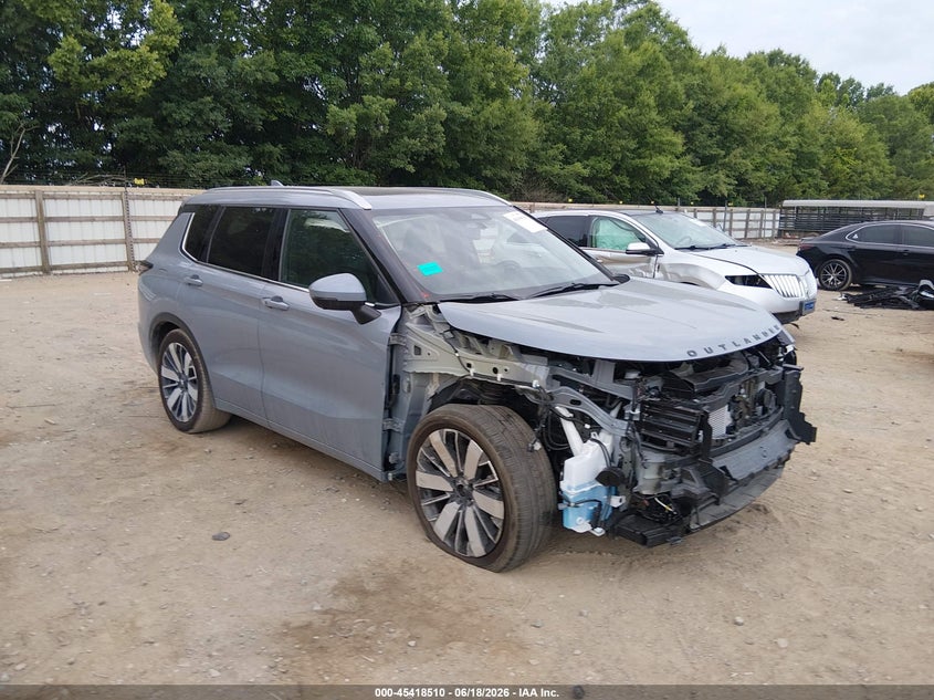 2026 Mitsubishi Outlander VIN JA4J3WAB2TZ017455 IAAI salvage auction — FRONT END, Salvage (Tennessee), sold $11,500 on 2026-07-31 (photo 1)