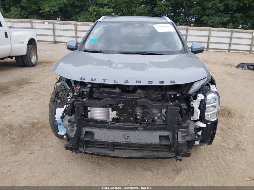 2026 Mitsubishi Outlander VIN JA4J3WAB2TZ017455 IAAI salvage auction — FRONT END, Salvage (Tennessee), sold $11,500 on 2026-07-31 (photo 6)