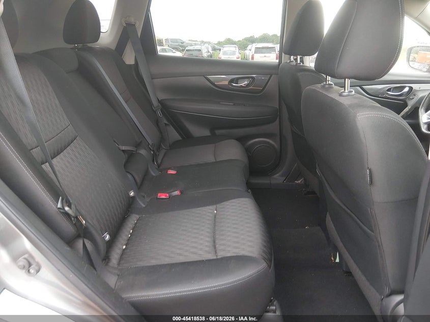 2019 Nissan Rogue VIN KNMAT2MT7KP537907 IAAI salvage auction — RIGHT FRONT, Salvage (Missouri), sold $1,950 on 2026-07-30 (photo 8)