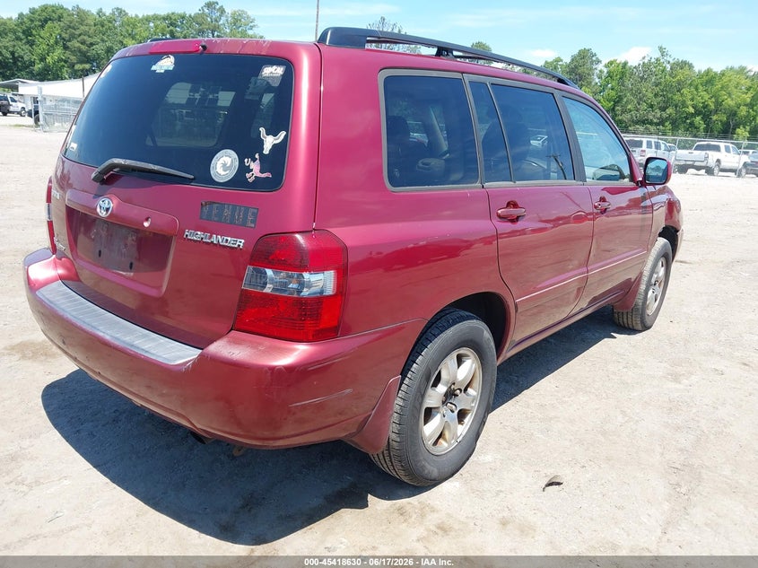 2004 Toyota Highlander VIN JTEEP21A040043873 IAAI salvage auction — NORMAL WEAR, Clear (Virginia), sold $200 on 2026-07-10 (photo 4)