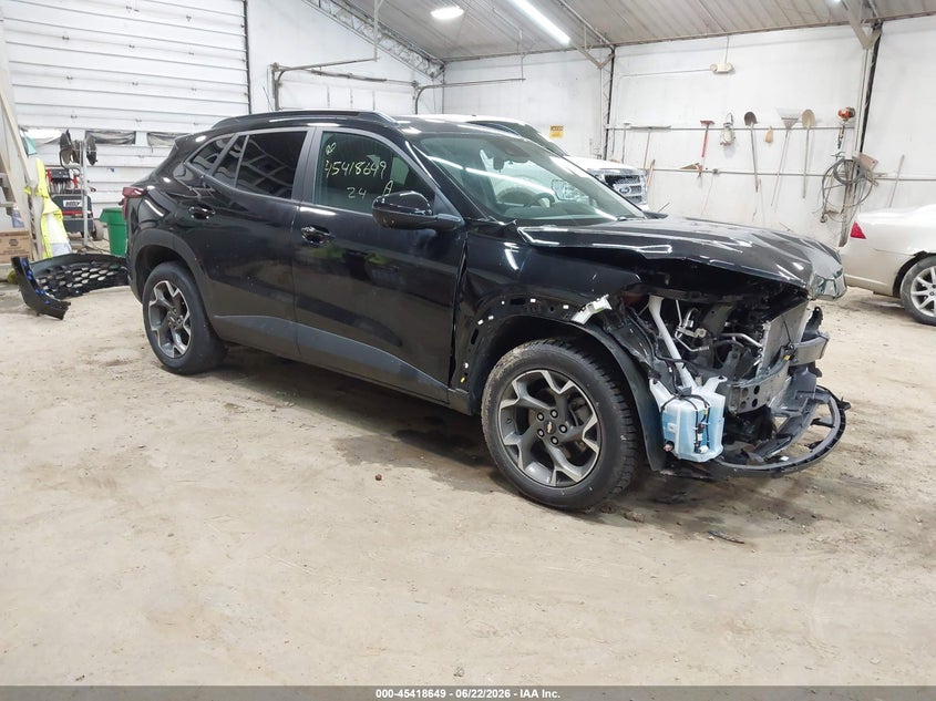 2024 Chevrolet Trax VIN KL77LHE2XRC050637 IAAI salvage auction — FRONT END, Salvage (Pennsylvania), sold $5,500 on 2026-07-30 (photo 1)
