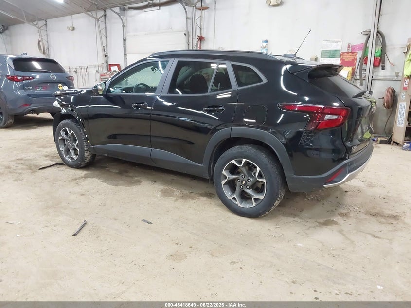 2024 Chevrolet Trax VIN KL77LHE2XRC050637 IAAI salvage auction — FRONT END, Salvage (Pennsylvania), sold $5,500 on 2026-07-30 (photo 3)