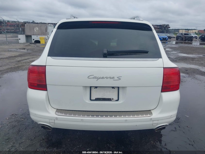 2005 Porsche Cayenne VIN WP1AB29P35LA65388 IAAI salvage auction — REAR END, Clear (Georgia), sold $800 on 2026-07-10 (photo 6)