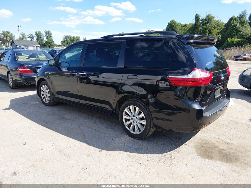 2017 Toyota Sienna VIN 5TDDZ3DC9HS152641 IAAI salvage auction — RIGHT FRONT, Salvage Title, sold $25 on 2026-07-23 (photo 3)