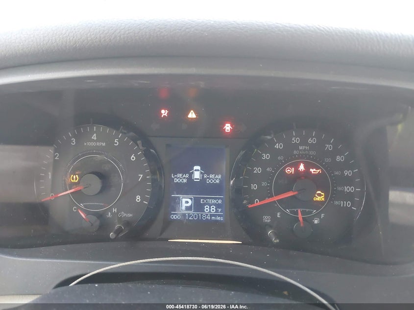 2015 Toyota Sienna VIN 5TDZK3DC2FS586097 IAAI salvage auction — FRONT END, Salvage (Texas), sold $1,250 on 2026-07-22 (photo 7)