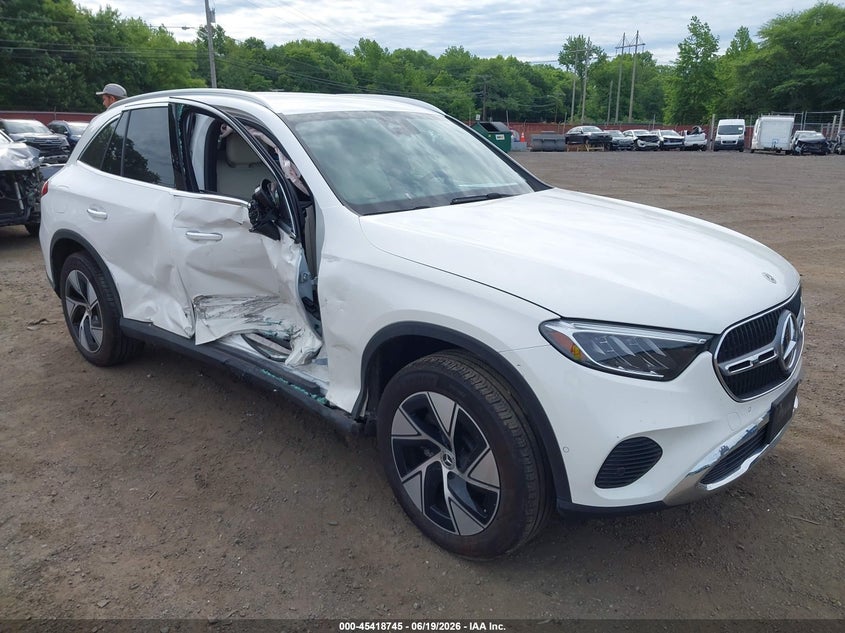 2024 Mercedes-benz Glc VIN W1NKM4HB5RF230730 IAAI salvage auction — RIGHT SIDE, Salvage Title, sold $18,250 on 2026-07-29 (photo 6)