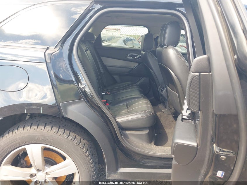 2020 Land rover Range rover velar VIN SALYB2EX1LA249560 IAAI salvage auction — THEFT, Salvage (New Jersey), sold $9,175 on 2026-10-02 (photo 8)