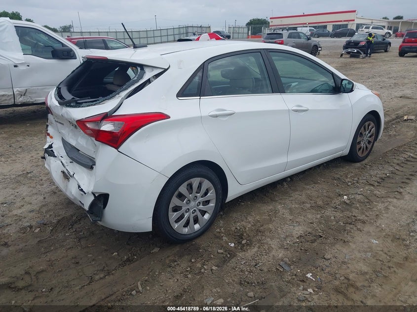 2017 Hyundai Elantra VIN KMHD35LHXHU349478 IAAI salvage auction — REAR END, Salvage (Georgia), sold $25 on 2026-07-30 (photo 4)