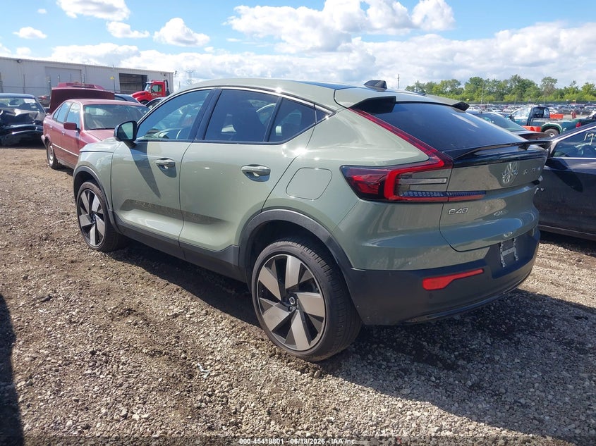 2023 Volvo C40 VIN YV4ED3GMXP2056740 IAAI salvage auction — RIGHT FRONT, Salvage (Illinois), sold $12,100 on 2026-07-23 (photo 3)