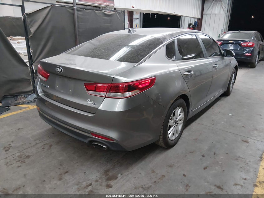 2018 Kia Optima VIN 5XXGT4L31JG212117 IAAI salvage auction — FRONT END, Salvage (Arizona), sold $2,350 on 2026-07-29 (photo 4)
