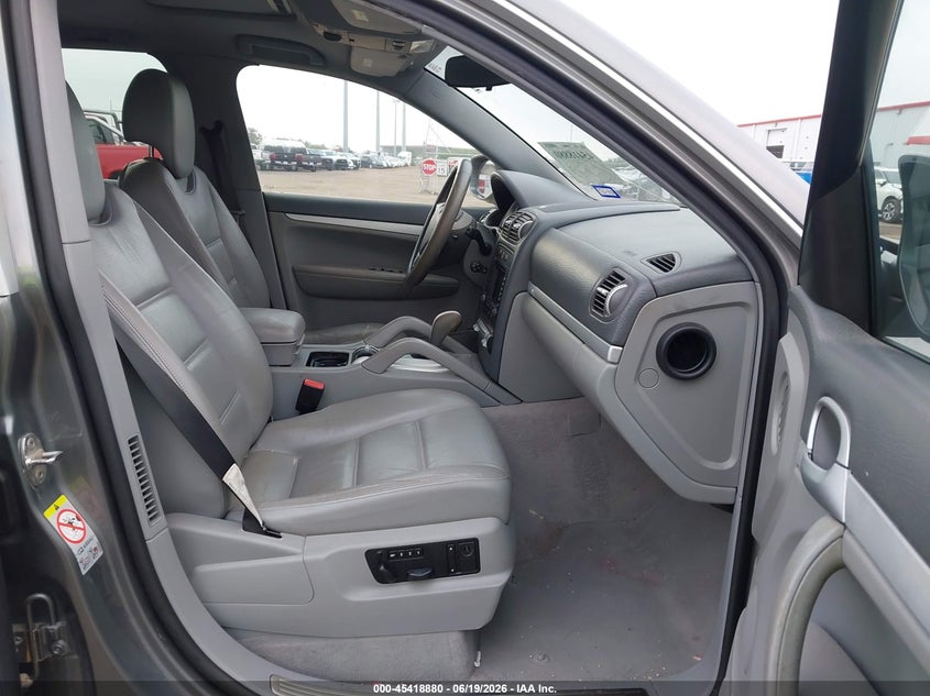 2008 Porsche Cayenne VIN WP1AB29P78LA49294 IAAI salvage auction — WATER/FLOOD, Salvage (Texas), sold $1,600 on 2026-07-10 (photo 5)