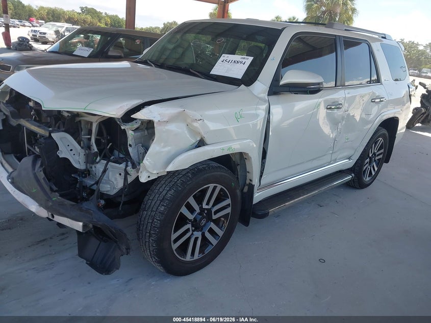 2019 Toyota 4runner VIN JTEBU5JR9K5679078 IAAI salvage auction — LEFT SIDE, Rebuildable (Florida), sold $22,275 on 2026-07-07 (photo 2)