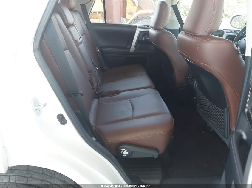 2019 Toyota 4runner VIN JTEBU5JR9K5679078 IAAI salvage auction — LEFT SIDE, Rebuildable (Florida), sold $22,275 on 2026-07-07 (photo 8)