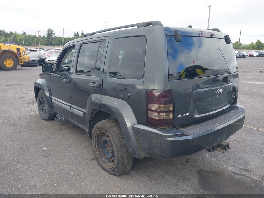2011 Jeep Liberty VIN 1J4PN2GKXBW543157 IAAI salvage auction — FRONT END, Clear (Oregon), sold $825 on 2026-07-09 (photo 3)