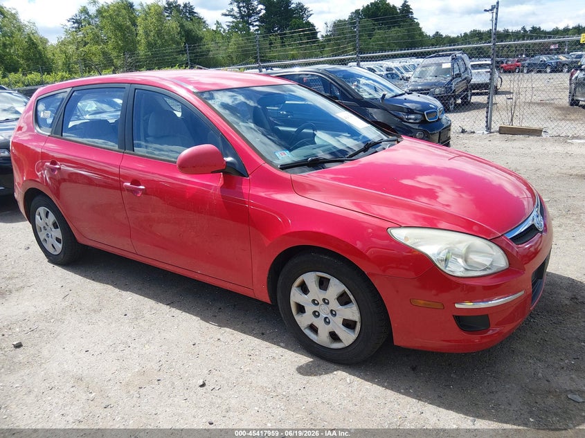 2010 Hyundai Elantra VIN KMHDB8AE5AU085556 IAAI salvage auction — NORMAL WEAR, Clear (Massachusetts), sold $425 on 2026-07-10 (photo 1)