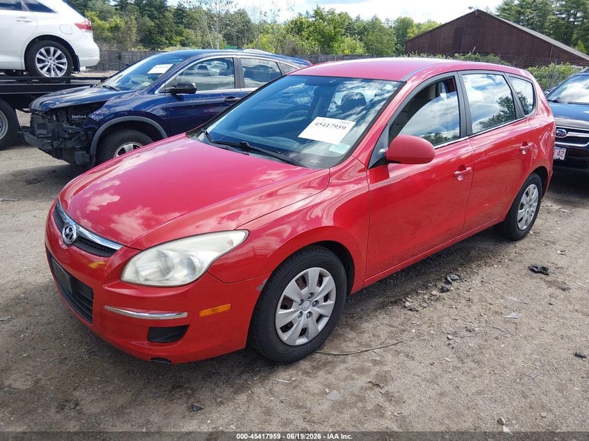 2010 Hyundai Elantra VIN KMHDB8AE5AU085556 IAAI salvage auction — NORMAL WEAR, Clear (Massachusetts), sold $425 on 2026-07-10 (photo 2)