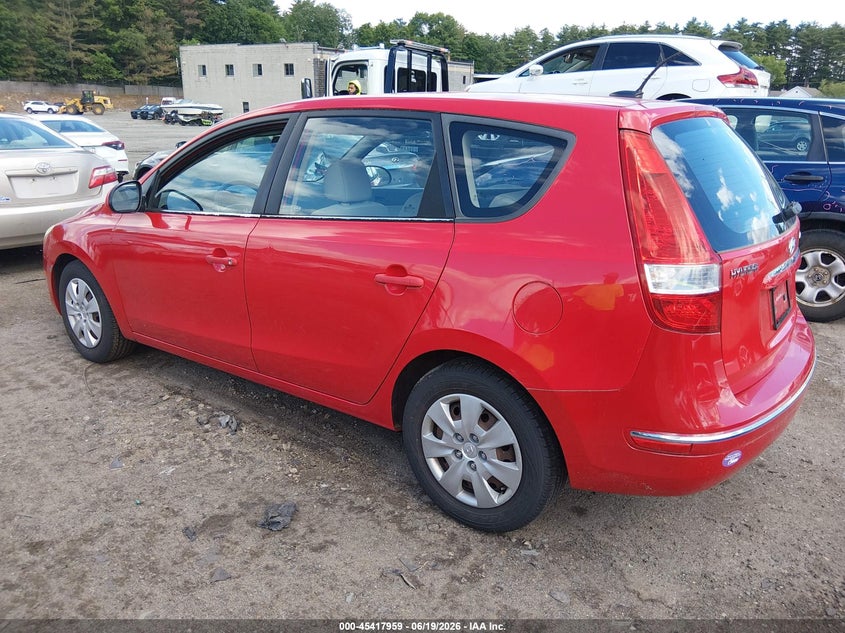 2010 Hyundai Elantra VIN KMHDB8AE5AU085556 IAAI salvage auction — NORMAL WEAR, Clear (Massachusetts), sold $425 on 2026-07-10 (photo 3)
