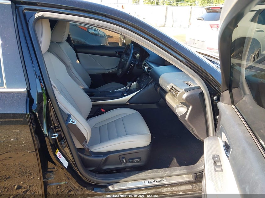 2015 Lexus Is VIN JTHCE1D27F5006453 IAAI salvage auction — REAR END, Salvage Title, sold $7,000 on 2026-07-23 (photo 5)