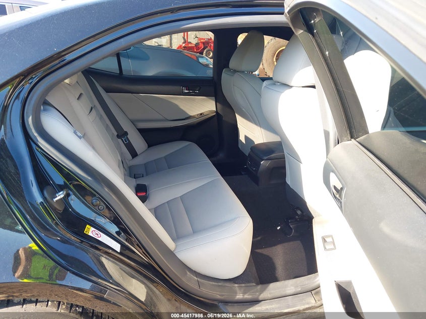2015 Lexus Is VIN JTHCE1D27F5006453 IAAI salvage auction — REAR END, Salvage Title, sold $7,000 on 2026-07-23 (photo 8)
