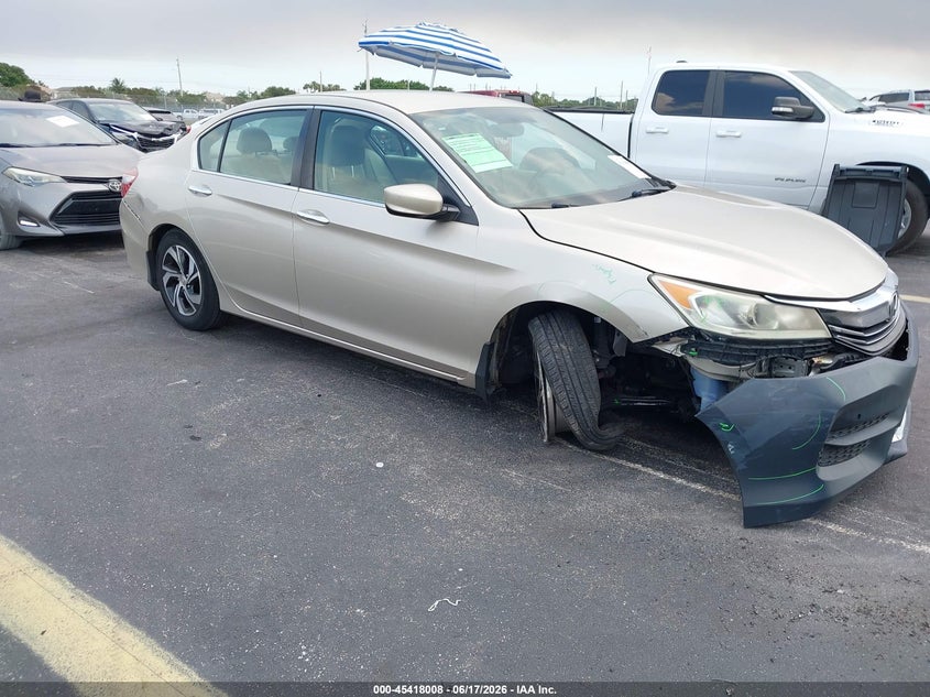 2017 Honda Accord VIN 1HGCR2F38HA262288 IAAI salvage auction — RIGHT SIDE, Salvage Title, sold $1,700 on 2026-07-23 (photo 1)