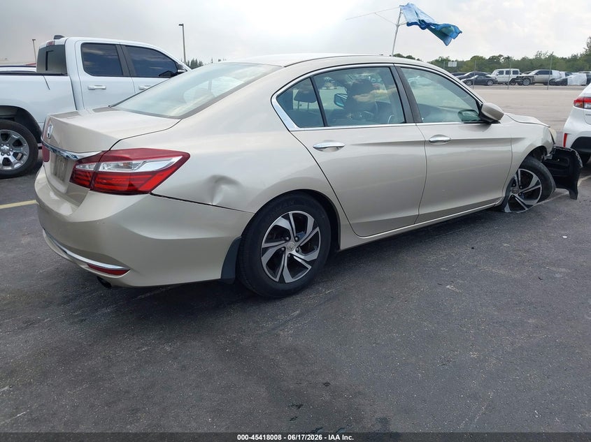 2017 Honda Accord VIN 1HGCR2F38HA262288 IAAI salvage auction — RIGHT SIDE, Rebuildable (Florida), sold $2,675 on 2026-07-24 (photo 4)