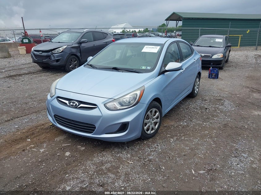 2013 Hyundai Accent VIN KMHCT4AE3DU430377 IAAI salvage auction — RIGHT SIDE, Salvage (Pennsylvania), sold $725 on 2026-07-07 (photo 2)