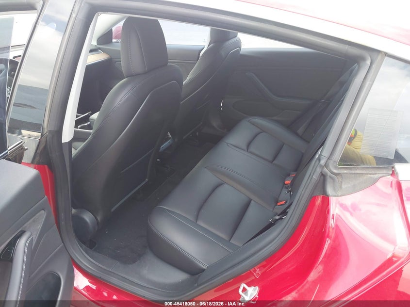 2018 Tesla Model 3 VIN 5YJ3E1EA5JF051678 IAAI salvage auction — RIGHT SIDE, Salvage (Idaho), sold $6,525 on 2026-07-16 (photo 8)