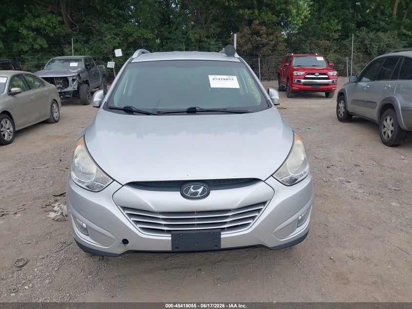 2013 Hyundai Tucson VIN KM8JU3AC0DU584557 IAAI salvage auction — NORMAL WEAR, Clear (Indiana), sold $1,425 on 2026-07-22 (photo 6)