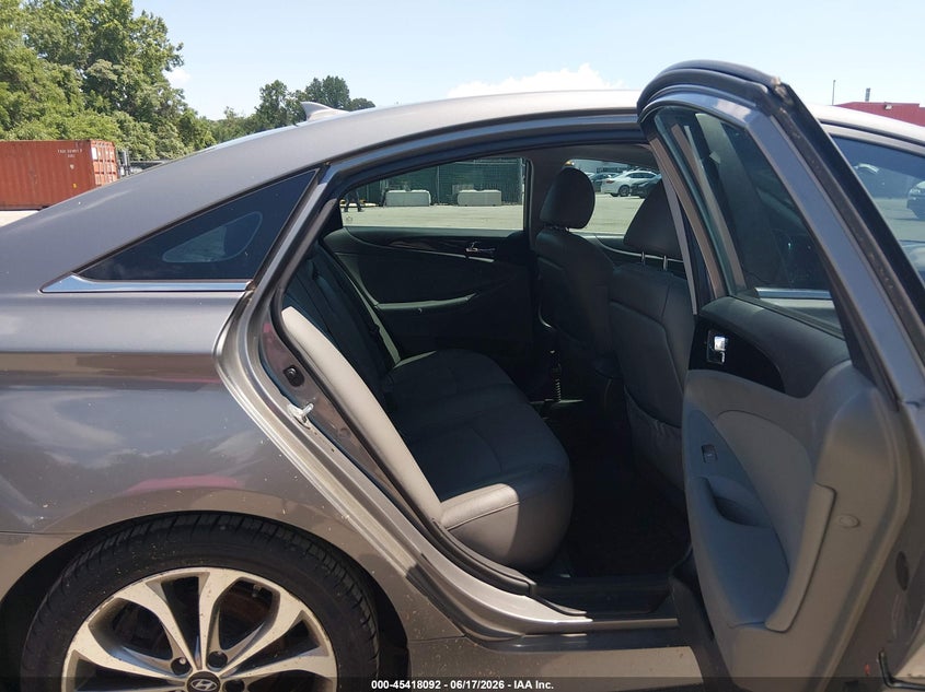 2014 Hyundai Sonata VIN 5NPEC4AC3EH820354 IAAI salvage auction — NORMAL WEAR, Salvage (Texas), sold $575 on 2026-07-30 (photo 8)