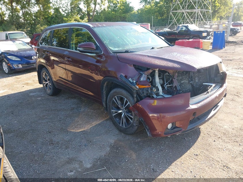 2016 Toyota Highlander VIN 5TDJKRFH9GS328315 IAAI salvage auction — FRONT & REAR, Salvage (Indiana), sold $6,400 on 2026-07-15 (photo 1)