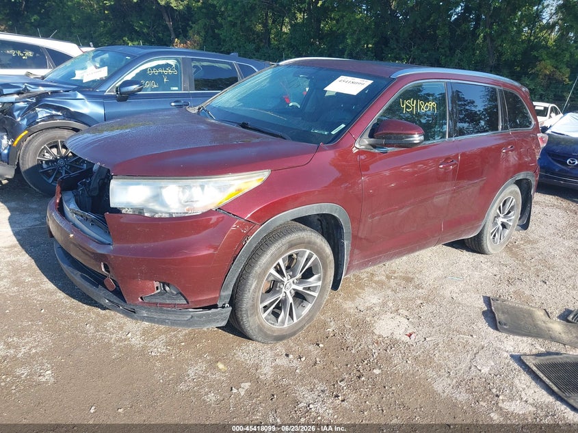2016 Toyota Highlander VIN 5TDJKRFH9GS328315 IAAI salvage auction — FRONT & REAR, Salvage (Indiana), sold $6,400 on 2026-07-15 (photo 2)