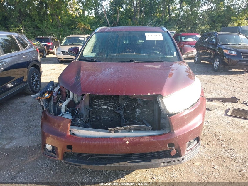 2016 Toyota Highlander VIN 5TDJKRFH9GS328315 IAAI salvage auction — FRONT & REAR, Salvage (Indiana), sold $6,400 on 2026-07-15 (photo 6)