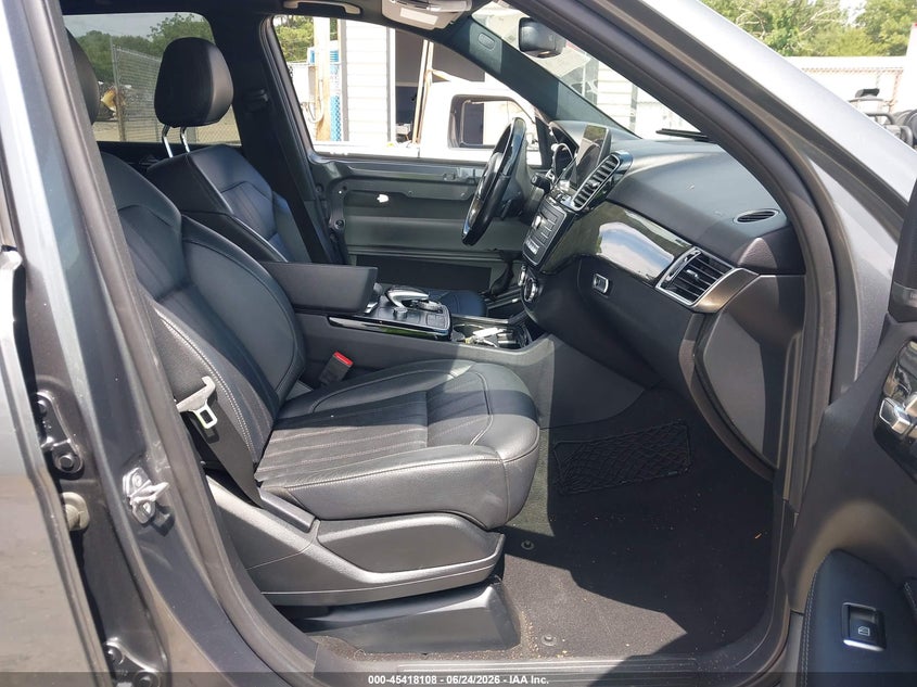 2018 Mercedes-benz Gle VIN 4JGDA5HB2JB087175 IAAI salvage auction — SIDE, Salvage Title, sold $9,800 on 2026-08-12 (photo 5)