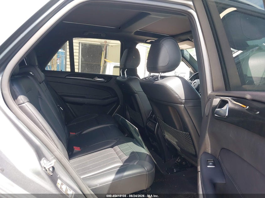 2018 Mercedes-benz Gle VIN 4JGDA5HB2JB087175 IAAI salvage auction — SIDE, Salvage Title, sold $9,800 on 2026-08-12 (photo 8)