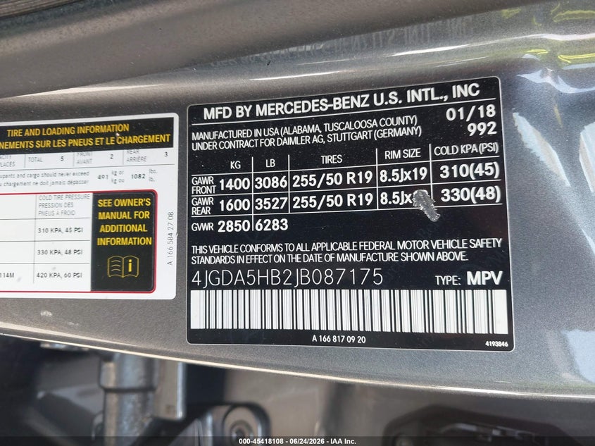 2018 Mercedes-benz Gle VIN 4JGDA5HB2JB087175 IAAI salvage auction — SIDE, Salvage Title, sold $9,800 on 2026-08-12 (photo 9)