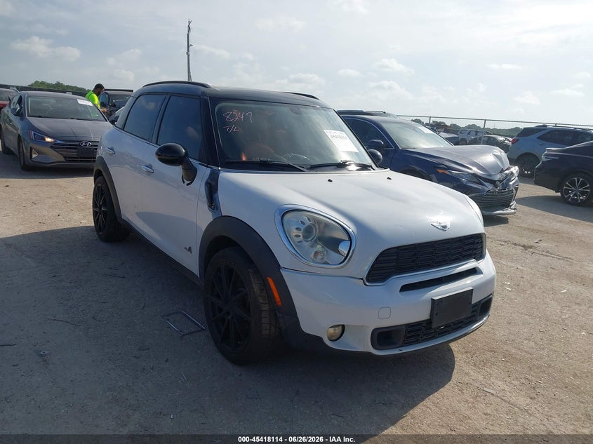 2011 Mini Cooper VIN WMWZC5C5XBWH99255 IAAI salvage auction — SIDE, Original (Texas), sold $25 on 2026-07-28 (photo 1)