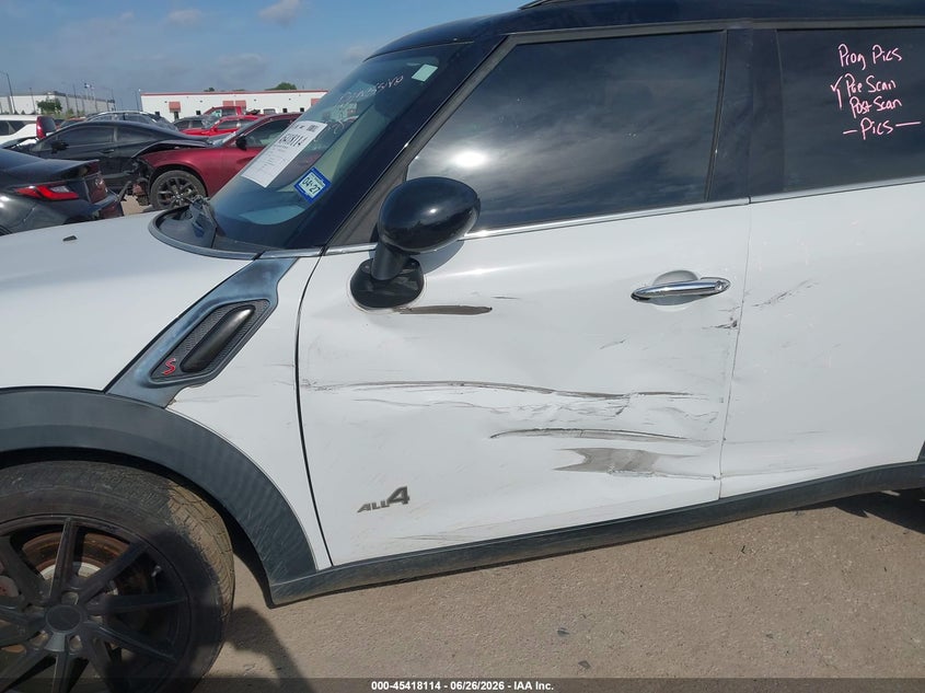 2011 Mini Cooper VIN WMWZC5C5XBWH99255 IAAI salvage auction — SIDE, Original (Texas), sold $25 on 2026-07-28 (photo 6)