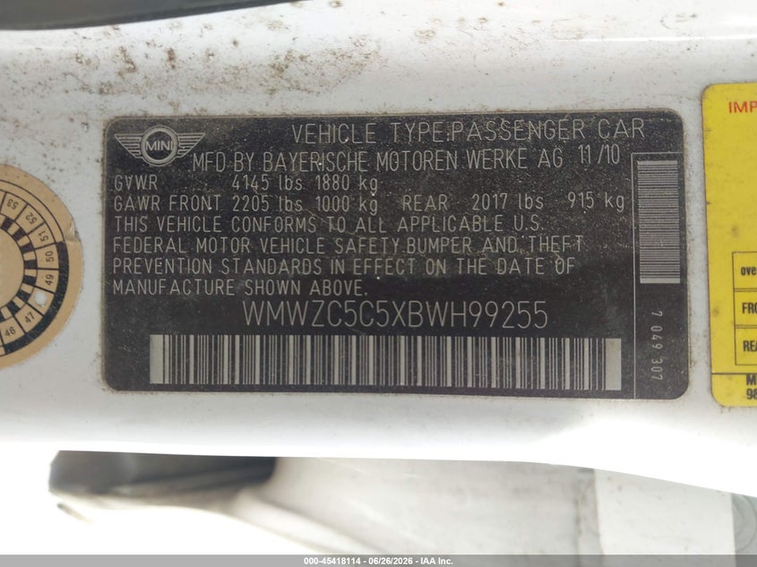 2011 Mini Cooper VIN WMWZC5C5XBWH99255 IAAI salvage auction — SIDE, Original (Texas), sold $25 on 2026-07-28 (photo 9)