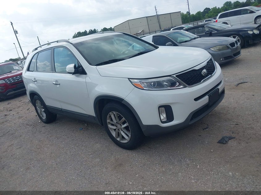 2015 Kia Sorento VIN 5XYKT4A61FG609272 IAAI salvage auction — NORMAL WEAR, Original (Texas), sold $1,525 on 2026-07-08 (photo 1)