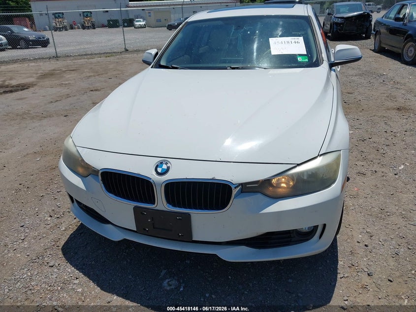 2012 BMW 3 series VIN WBA3A5C5XCF347316 IAAI salvage auction — NORMAL WEAR, Clear (Virginia), sold $1,900 on 2026-07-10 (photo 6)