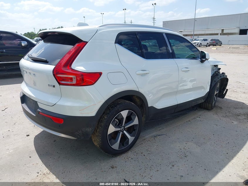 2025 Volvo Xc40 VIN YV4L12UE1S2602907 IAAI salvage auction — FRONT END, Original (Texas), sold $15,250 on 2026-08-13 (photo 4)