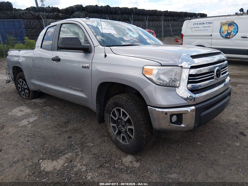 2017 Toyota Tundra VIN 5TFUY5F1XHX603029 IAAI salvage auction — ROOF, Salvage (Pennsylvania), sold $4,050 on 2026-07-10 (photo 1)