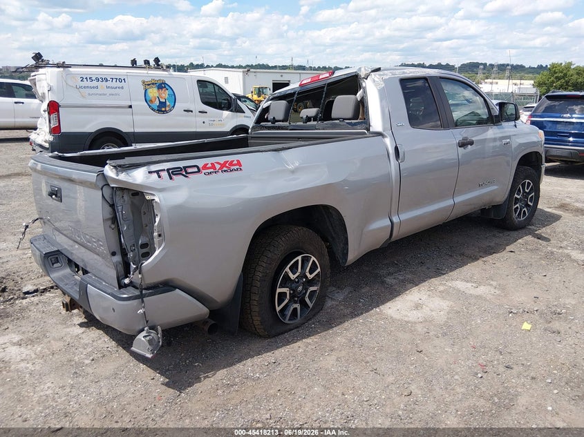 2017 Toyota Tundra VIN 5TFUY5F1XHX603029 IAAI salvage auction — ROOF, Salvage (Pennsylvania), sold $4,050 on 2026-07-10 (photo 4)