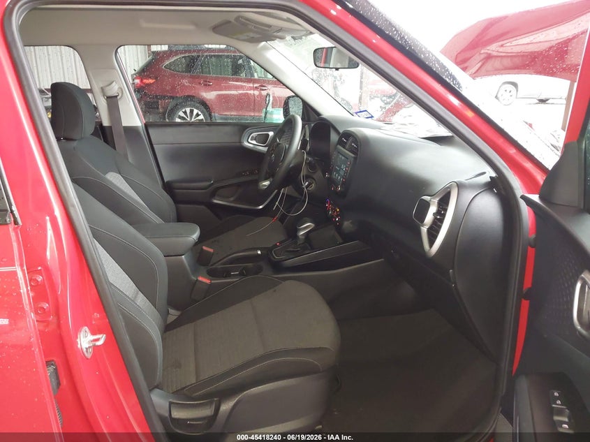 2021 Kia Soul VIN KNDJ23AU5M7775246 IAAI salvage auction — FRONT & REAR, Salvage (Texas), sold $2,200 on 2026-07-14 (photo 5)
