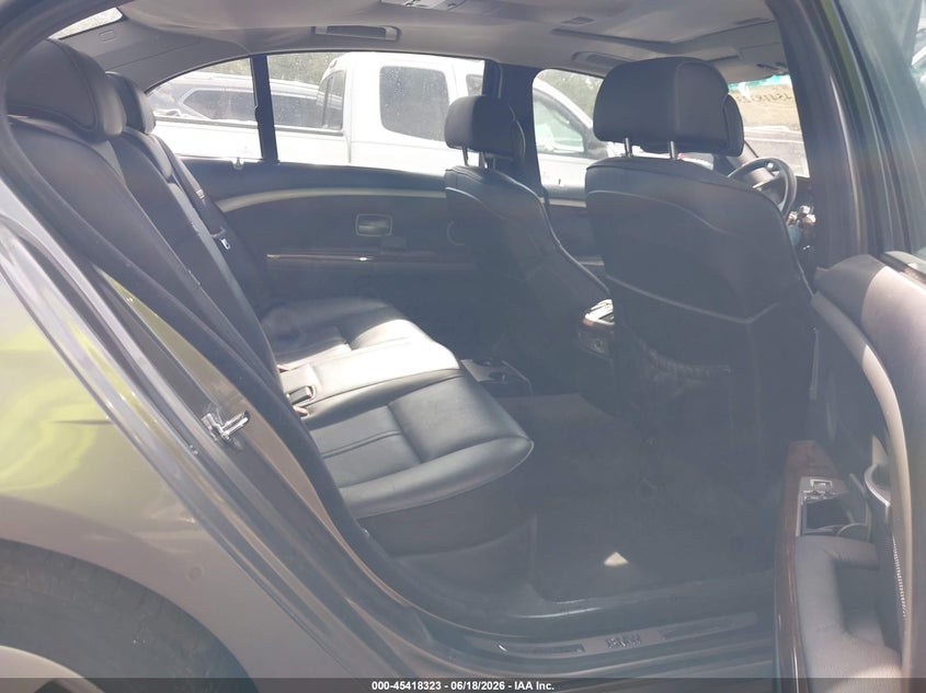 2006 BMW 7 series VIN WBAHN83566DT30248 IAAI salvage auction — NORMAL WEAR, Clear (South Carolina), sold $375 on 2026-07-21 (photo 8)