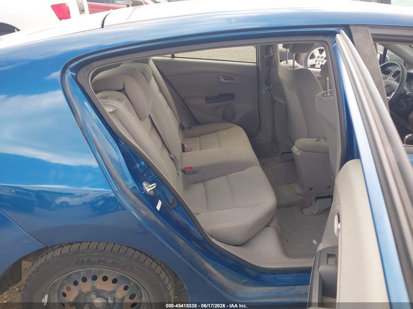 2012 Honda Insight VIN JHMZE2H55CS001429 IAAI salvage auction — NORMAL WEAR, Clear (Arkansas), sold $575 on 2026-07-15 (photo 8)