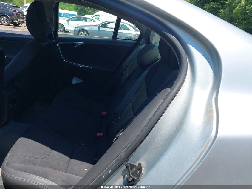 2013 Volvo S60 VIN YV1612FH8D2176475 IAAI salvage auction — NORMAL WEAR, Clear (New York), sold $450 on 2026-07-21 (photo 8)